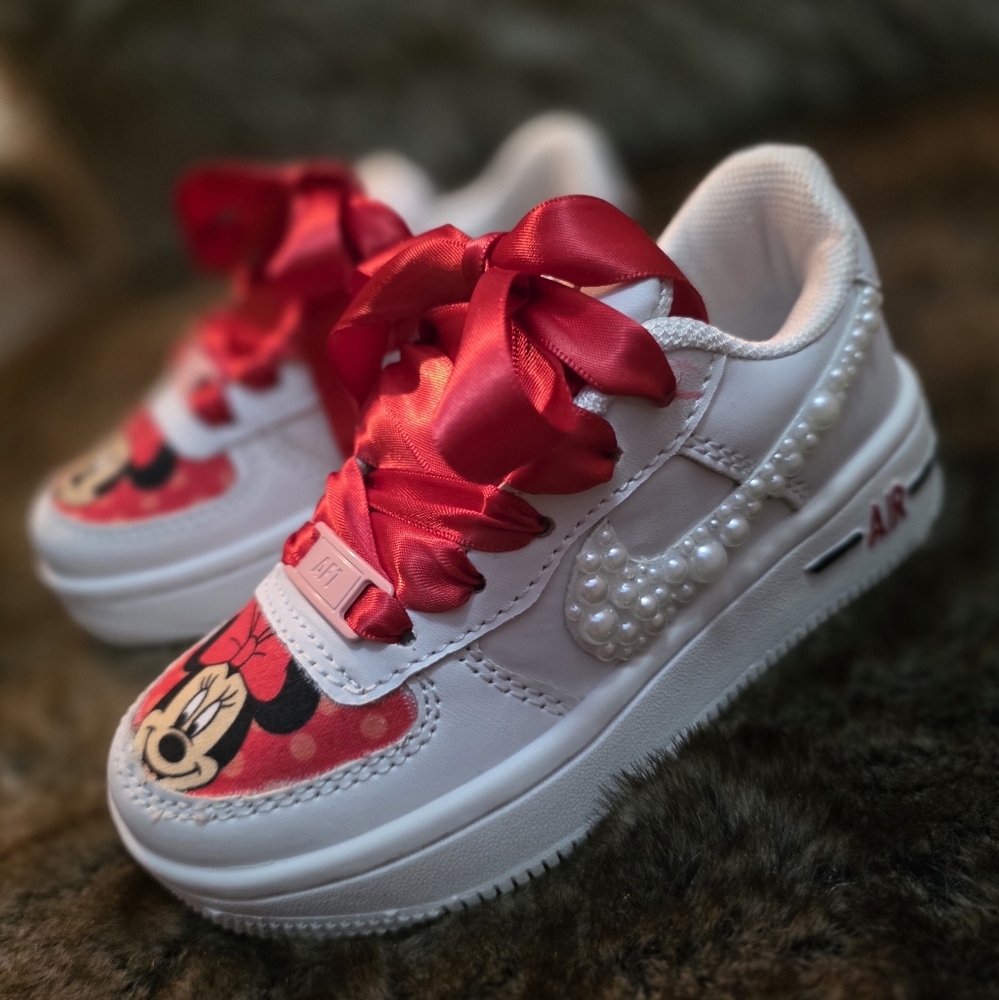 Kids White and Red Minnie Mouse Shoes